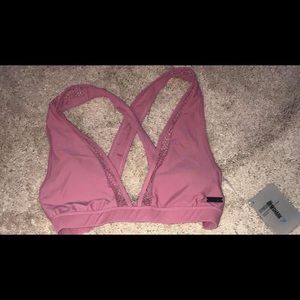 COPY - Gym shark bikini top